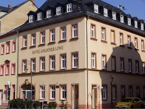 Hotel Goldener Loewe Waldheim Bagian luar foto