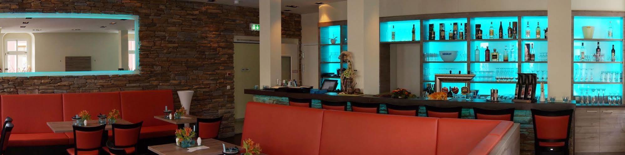 Hotel Goldener Loewe Waldheim Bagian luar foto